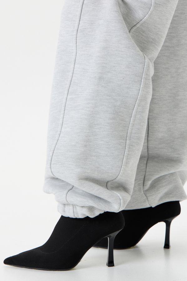 Джоггеры Ground