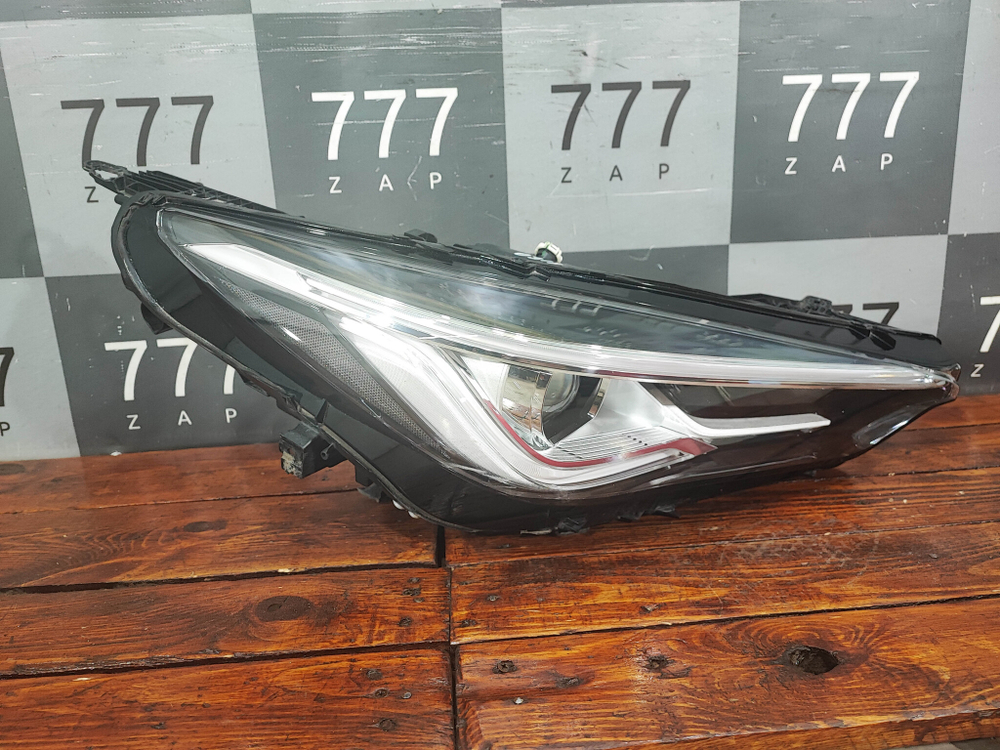 Фара правая LED Infiniti QX50 2 17-нв Б/У Оригинал 260105NS0A