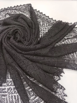 Оренбургский пуховый платок-паутинка А120-07 черный