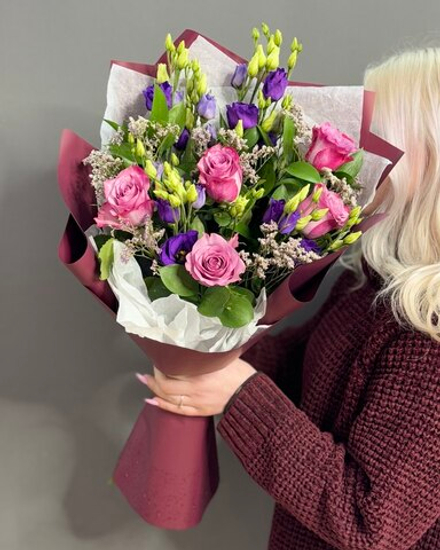 Авторский букет в сиреневой гамме