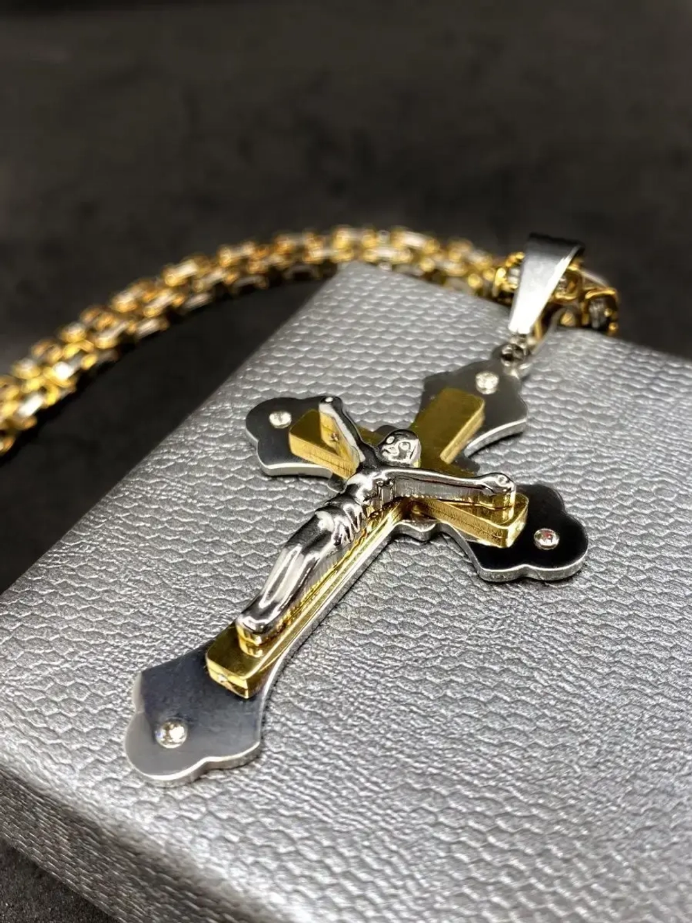 Объемная цепочка с крестиком Steel Rage толстого плетения