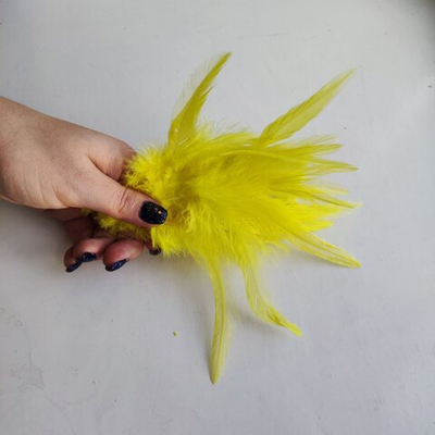 Перья петуха желтые 2 сорт 20 шт.