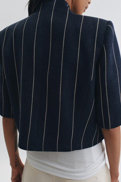 ZARA УКОРОЧЕННАЯ КУРТКА В ПОЛОСКУ ИЗ ЛЬНА — ZW COLLECTION, МОРСКОЙ СИНИЙ