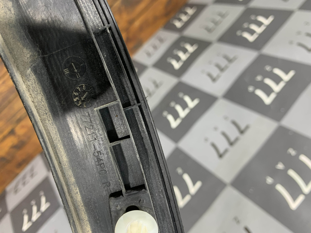 Накладка крыла заднего правого Suzuki Vitara 2 14-нв Б/У Оригинал 7721154P0