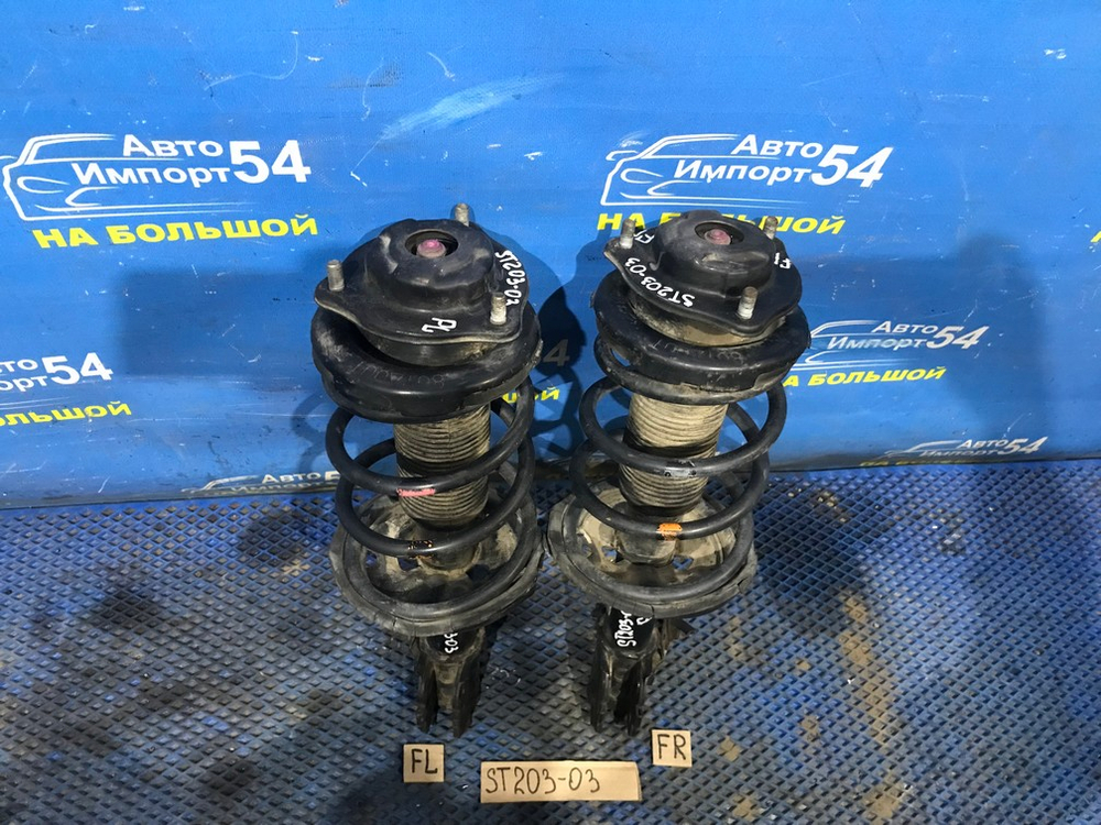 Стойка передняя левая TOYOTA CORONA EXIV 1996