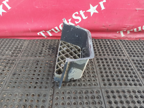 Корпус подножки правый 2022г.