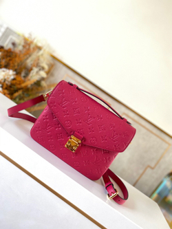 Louis Vuitton Pochette Metis