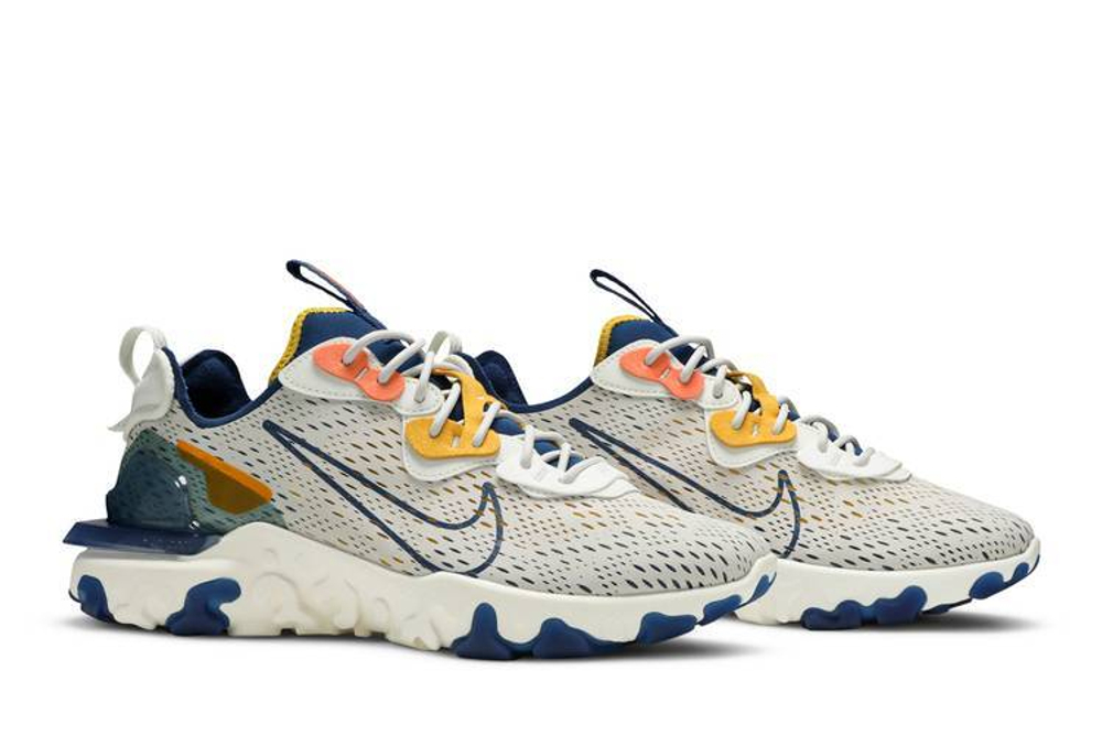 Кроссовки Nike React Vision Light Orewood Brown