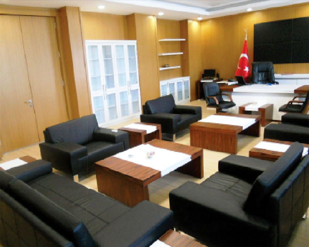 Мебель для общественных зданий — надёжные решения для больших потоков людей