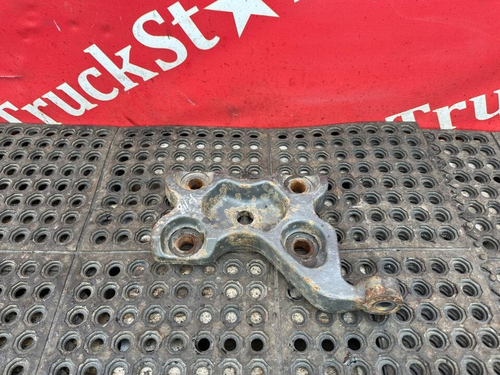 Кронштейн амортизатора заднего левый 2019г.