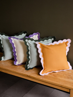 Чехол на подушку с контрастным кантом сиреневого цвета из коллекции trendy ruffles, 40х40 см