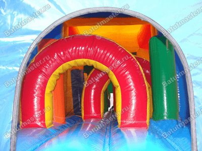 Надувная спортивная полоса препятствий "Веселый паровоз"