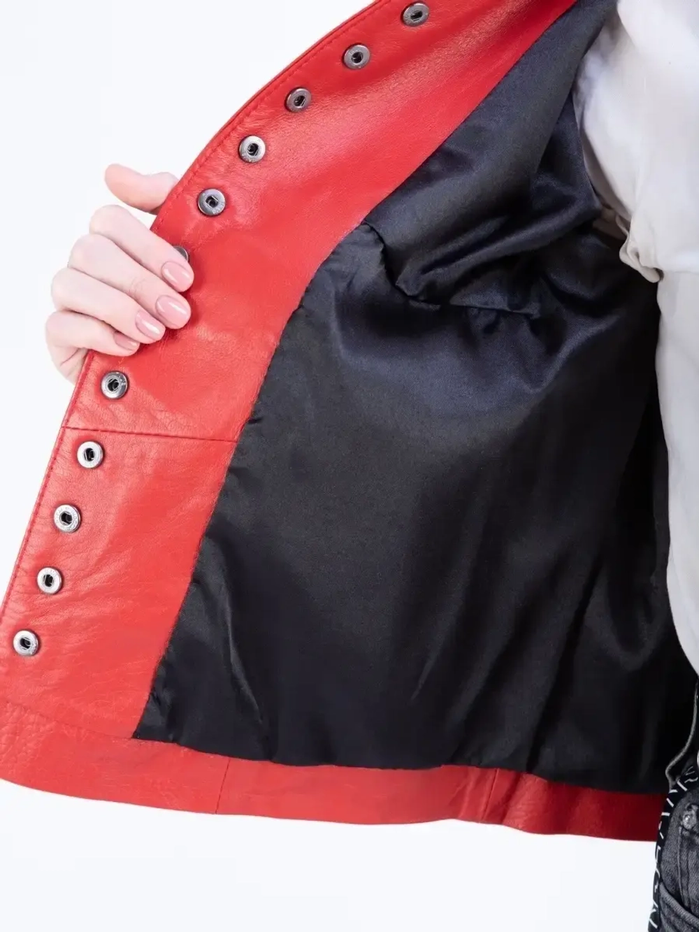 Куртка женская из натуральной кожи