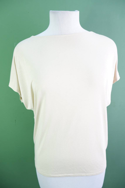 Футболка Uniqlo свободного кроя, маркировка S, визуально на 44 размер