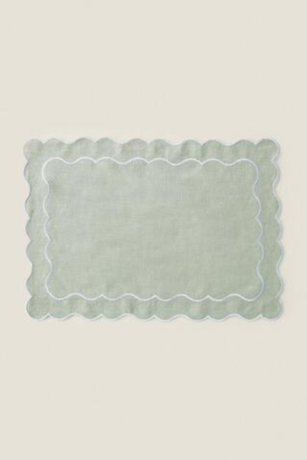 ZARA HOME ЛЬНЯНАЯ САЛФЕТКА С ВОЛНИСТЫМИ КРАЯМИ, ЗЕЛЕНЫЙ
