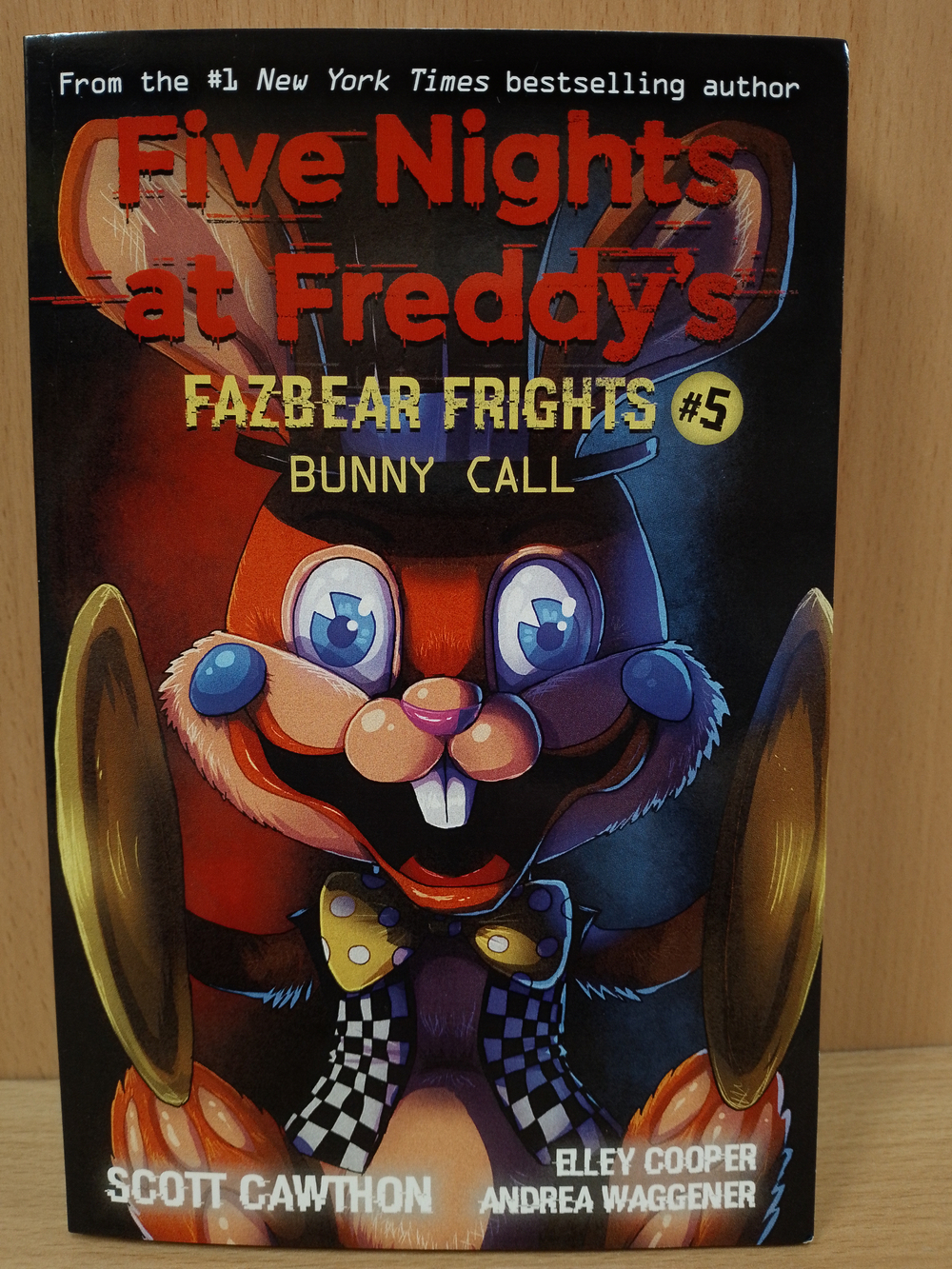 Five Nights at Freddy`s: Fazbear Frights #5 Bunny Call
