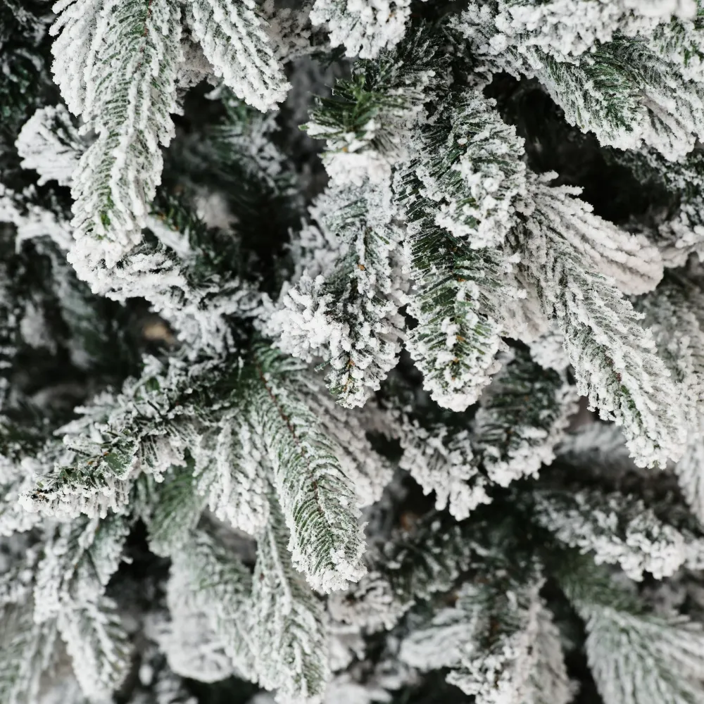 Заснеженная елка «Bourget» (Литая+пвх) 150 см / 1,5 м