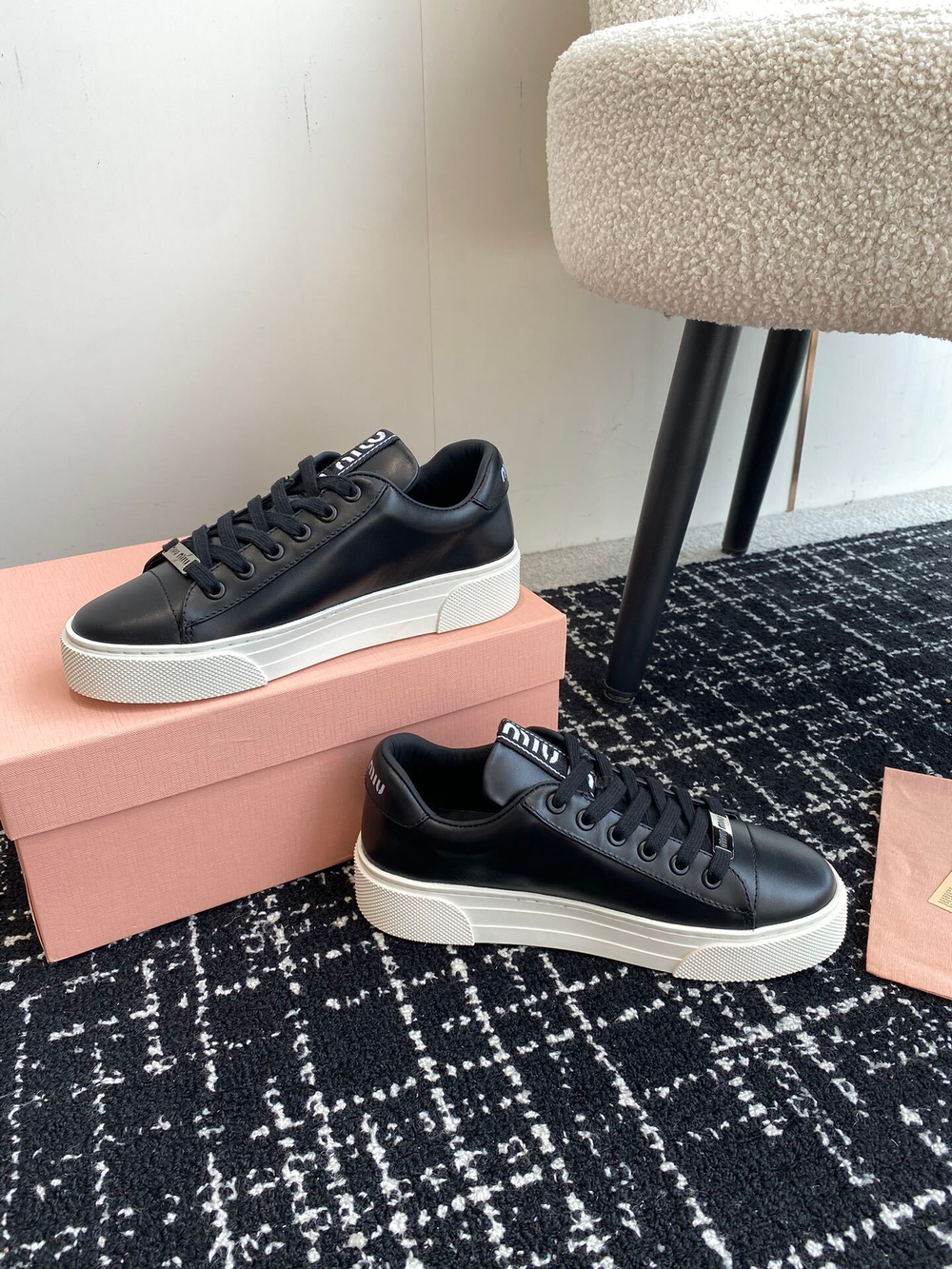 Miu Miu Sneaker (2 colors)