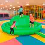 Надувное оборудование «Надувной живот» 3*3*1,2 м, зелёный