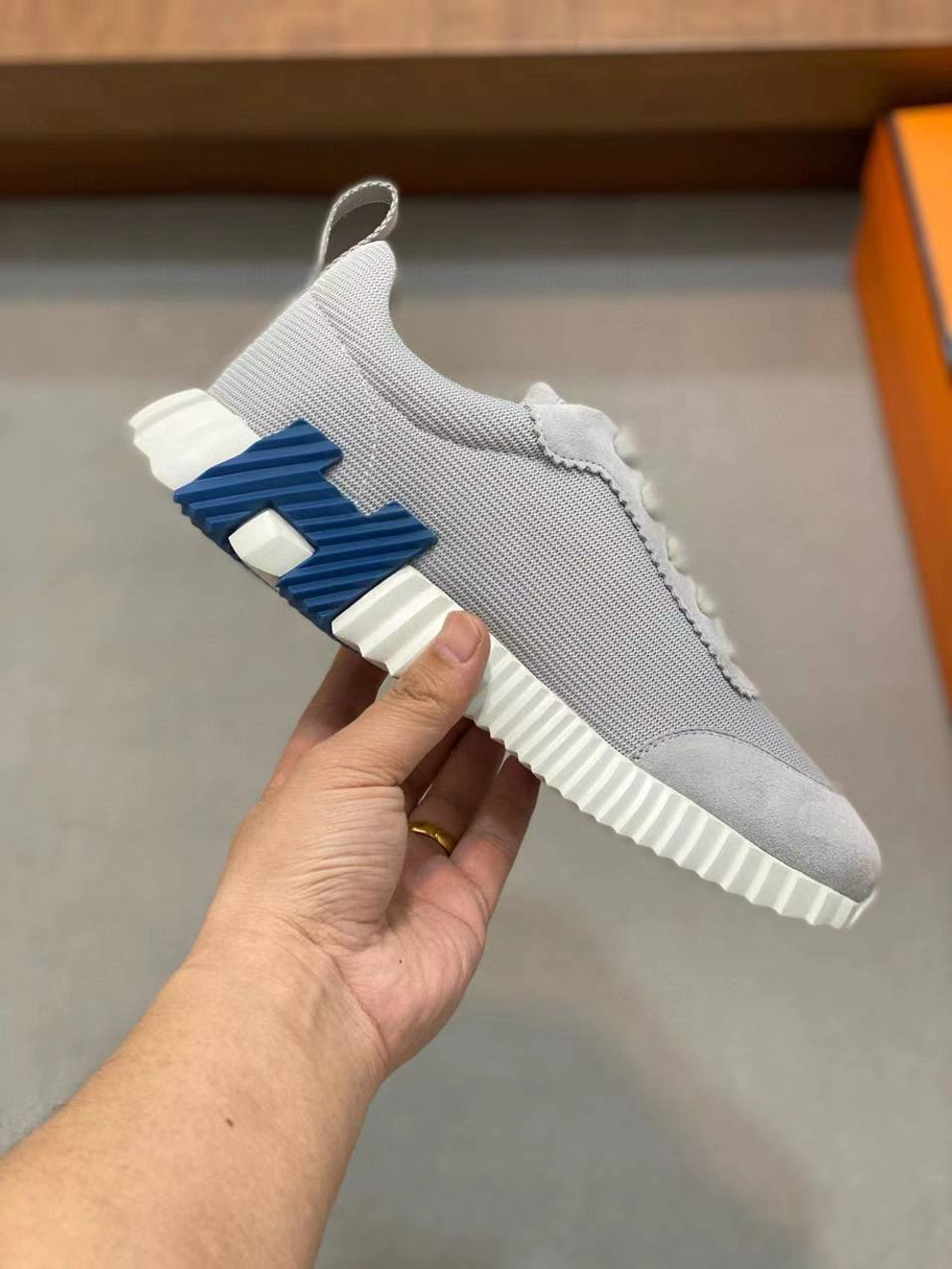 Кроссовки Hermes