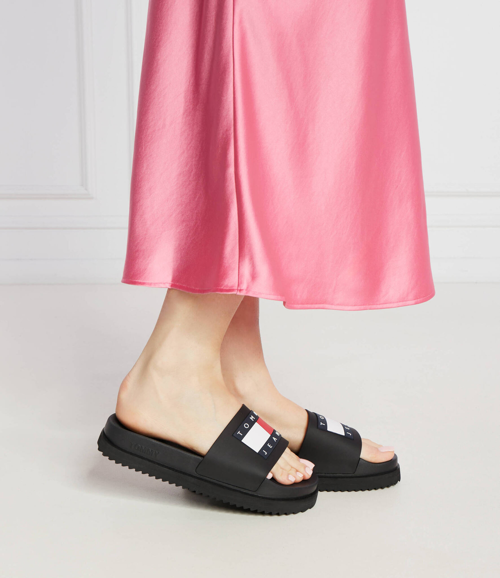 Шлепанцы Tommy Jeans - черный(EN0EN02451)