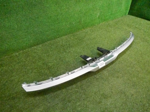Накладка решетки радиатора Kia Seltos (2019-н.в.)