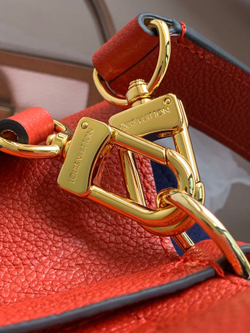 Louis Vuitton NeoNoe MM