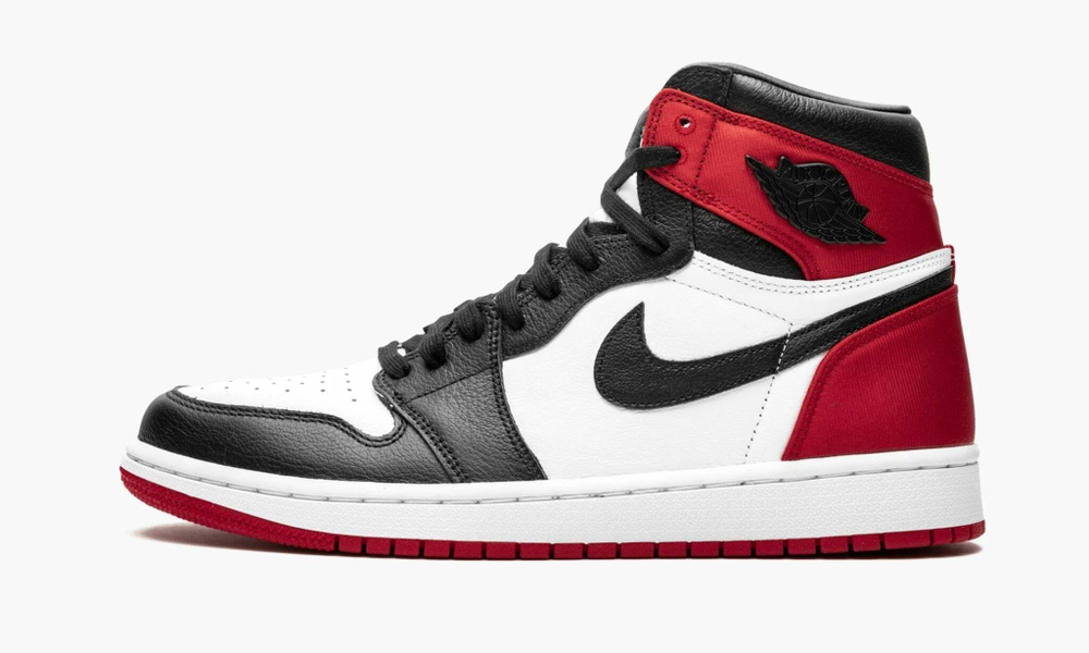 Air Jordan 1 High OG WMNS "Satin Black Toe"