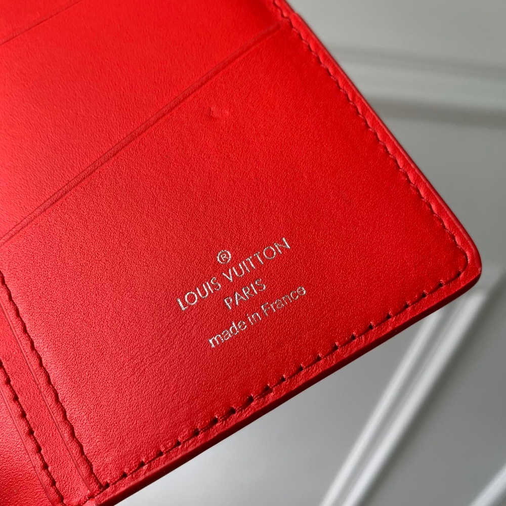 Louis Vuitton Brazza Wallet