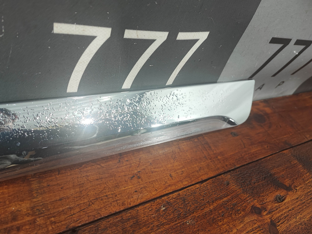 Накладка двери задней левой Chery Tiggo 8 Pro 21-нв Б/У Оригинал 16V0TP900