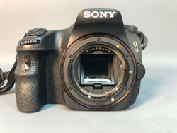 Sony A58 + kit 18-55 SAM II 5500 кадров