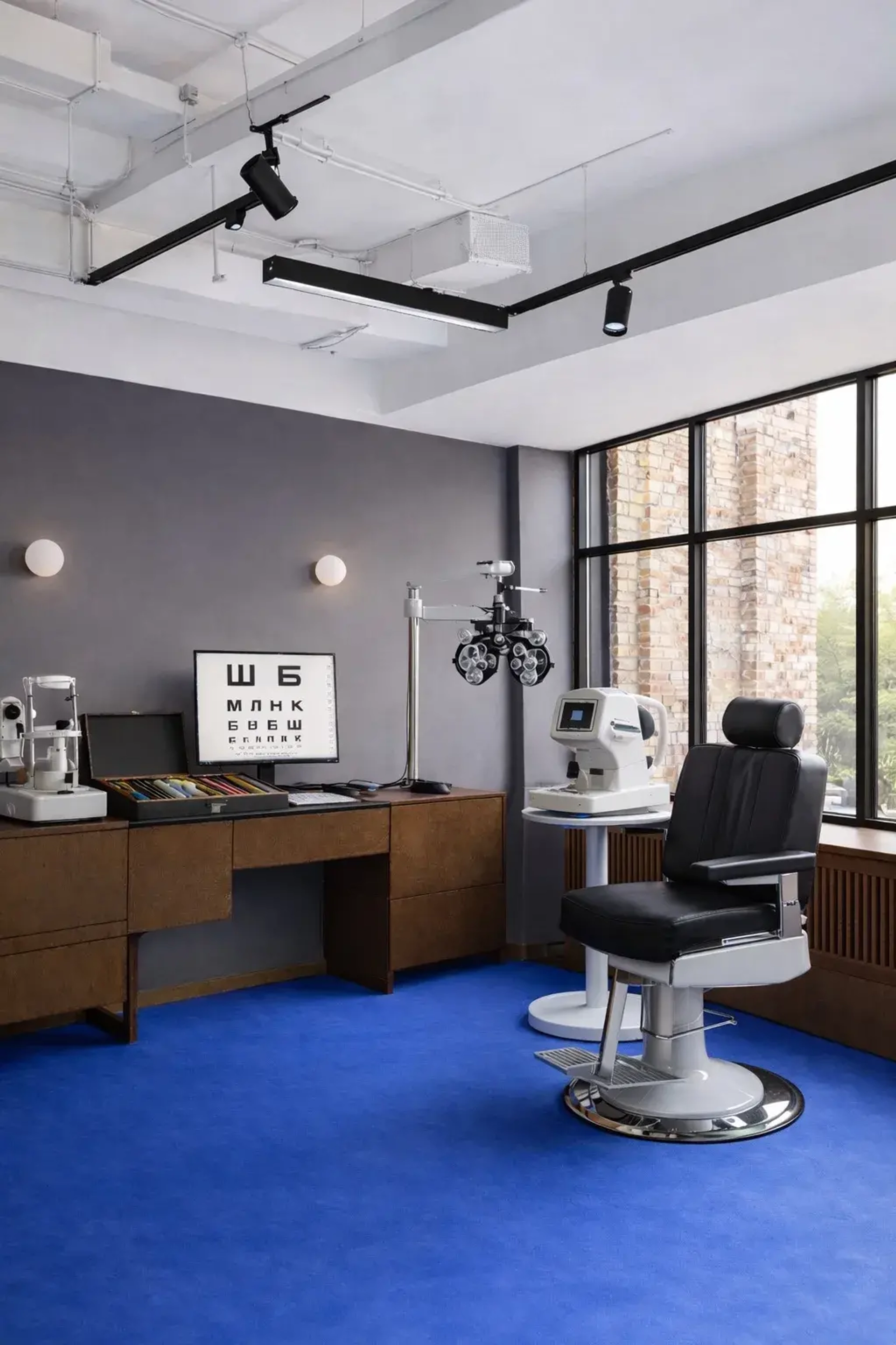 Комплексная проверка зрения 