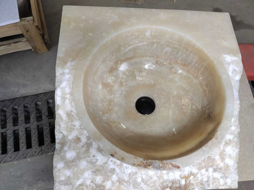 Раковина из оникса Kotak baskom Yellow KBS-61007 50*50*22