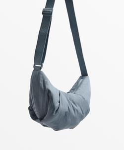 OYSHO Стеганая мини-сумка с плечевым ремнем, лавандовый