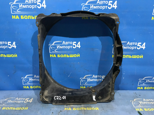 Диффузор радиатора двигателя NISSAN LARGO 1992