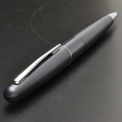 Шариковая ручка Pilot Cocoon (Metallic Gray)