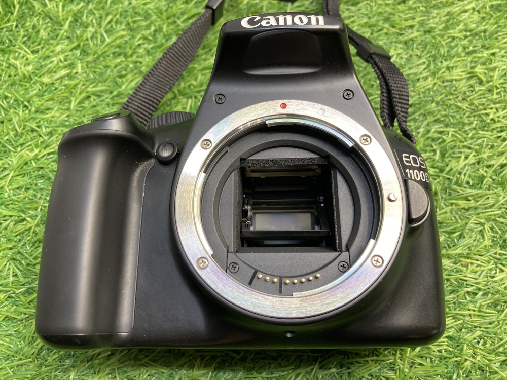 Canon 1100D kit 18-55 IS III Покупка/Продажа