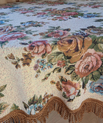 Гобеленовая скатерть Букет D 160 см