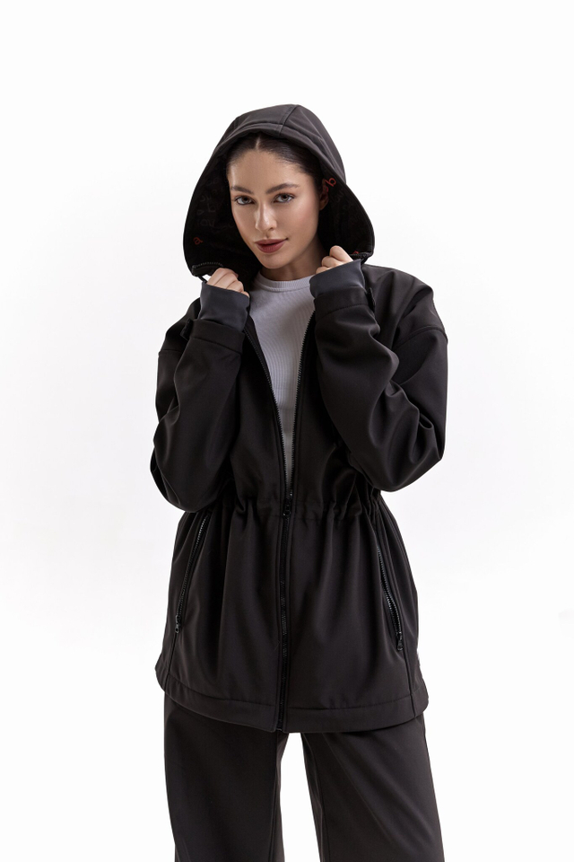 Куртка демисезонная черная