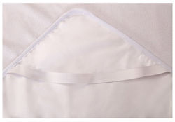 Наматрасник непромокаемый с 4-мя резинками