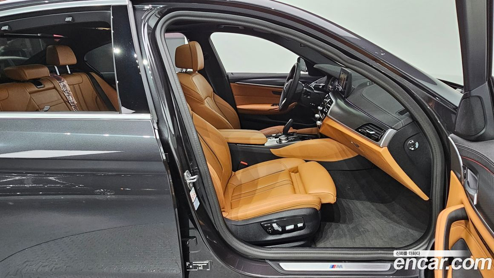 BMW 5 Series (G30) 520i M Sports (02.2023)