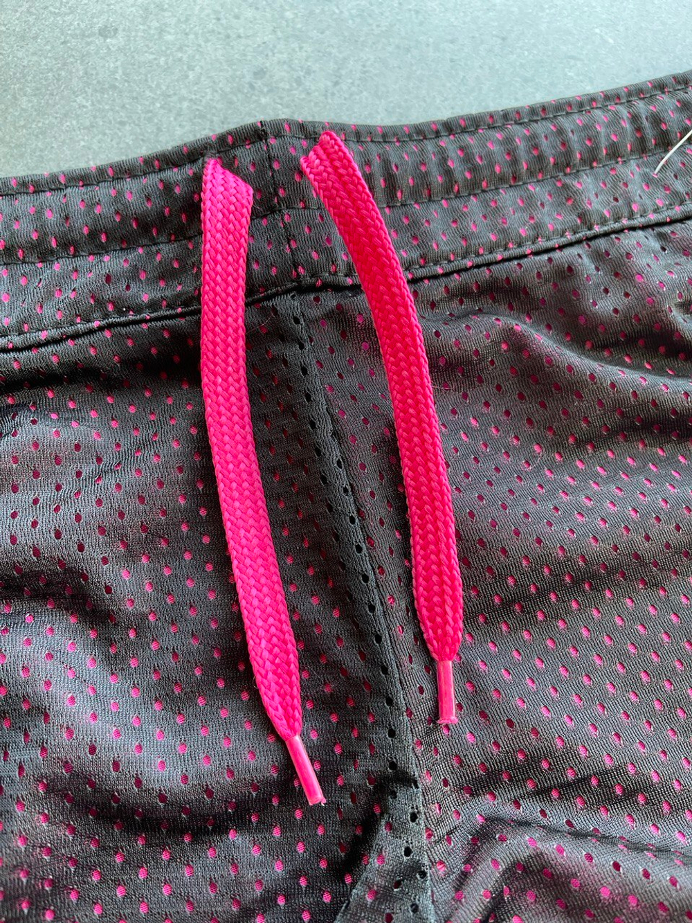 Женские шорты Gorilla wear Madison Reversible Shorts Black/PINK