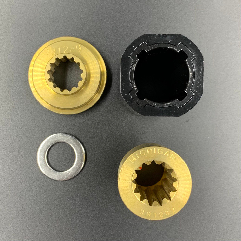 Втулка гребного винта Suzuki DT40-65, DF40-50 (Michigan)
