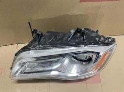 Блок фар (ксенон) для Chrysler 300C, оригинал,