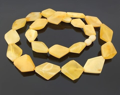 Бусы из янтаря ромбы (7607)