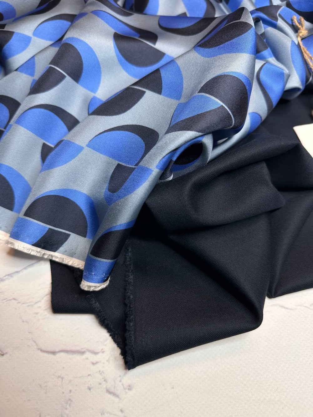 Костюмно-плательная смесовая однотонная поливискоза (64%полиэстер/33%вискоза/3%эластан, Темно-синий, 148, 285 гр/м2)