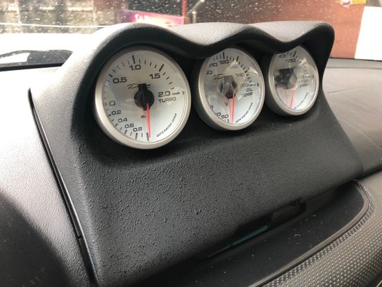 Датчики D Racing WBL 60мм в Subaru Forester SG