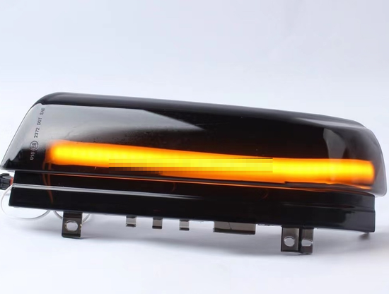 Накладки на зеркала Мицубиси Паджеро 4 V93 V97 2006 - 2021 V1 type [Комплект Л+П; Светодиодные; Динамичный поворотник]