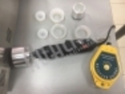 Универсальный ручной укупорочный аппарат MCM-125