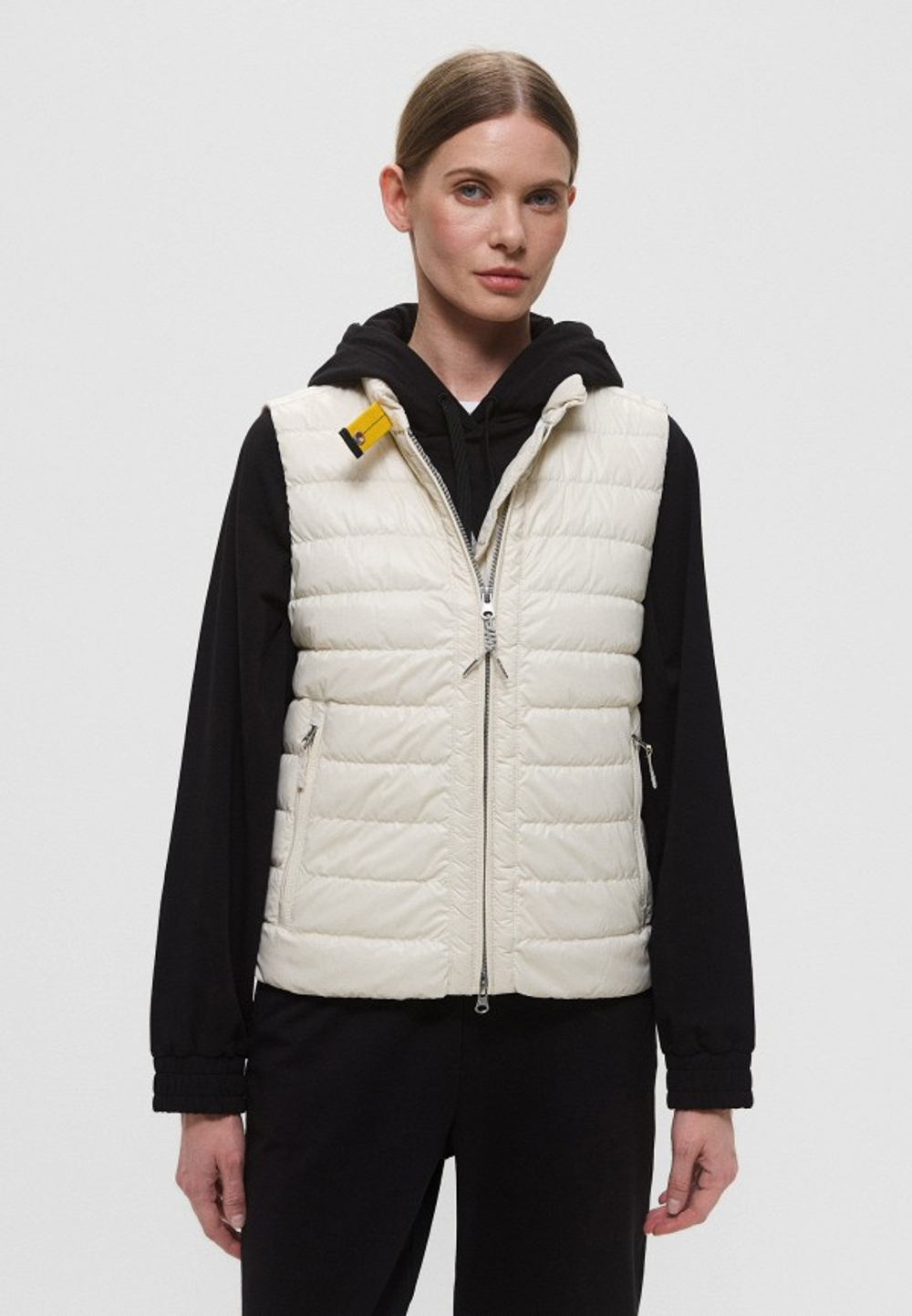 Жилет жен. PARAJUMPERS JANNAH 775 молочный